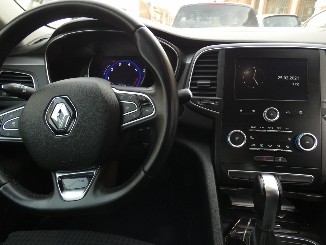 Renault Talisman — 9